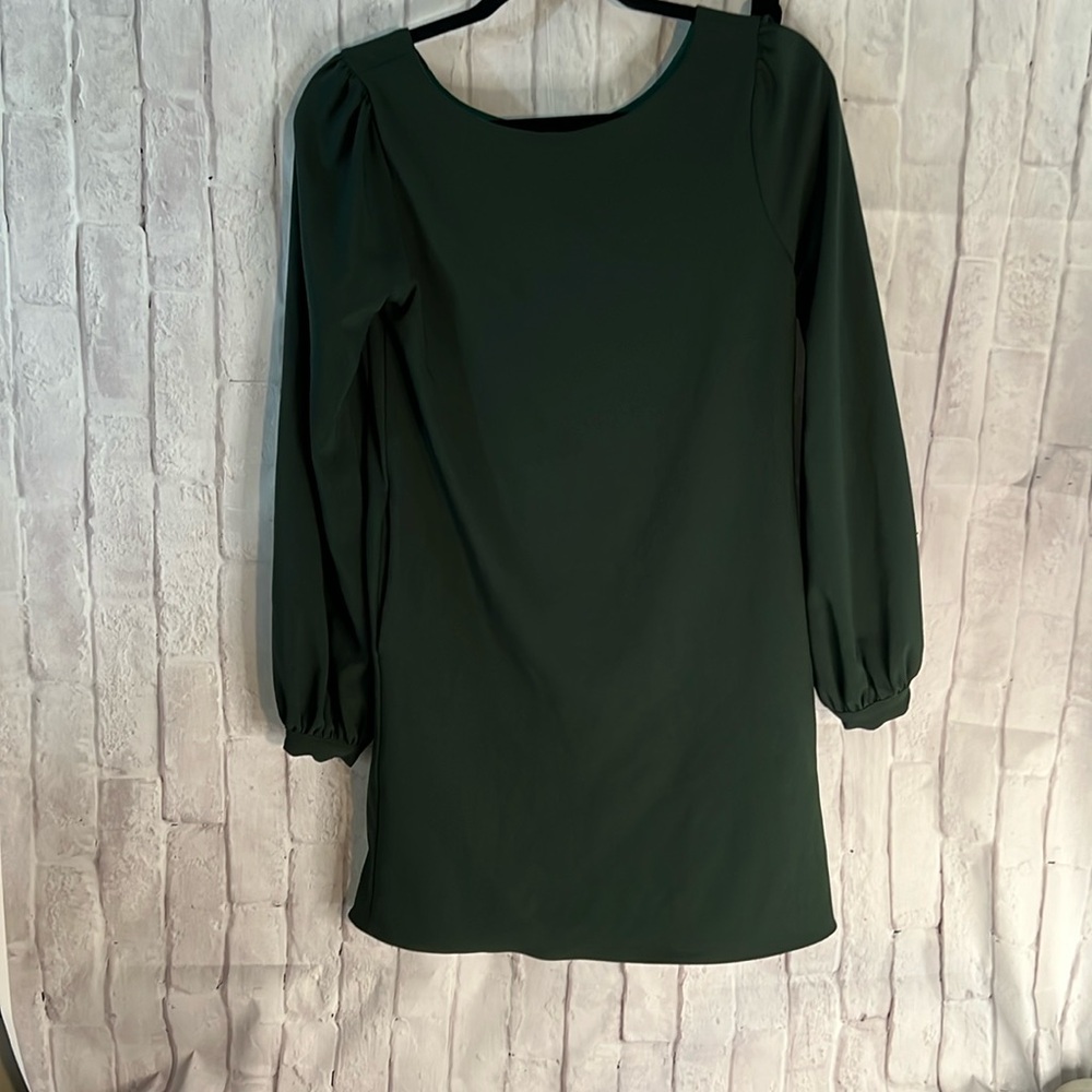 LuLu's size XS  forest green long sleeve dress